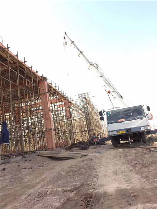 麦积区吊车作业的安全注意事项有哪些？