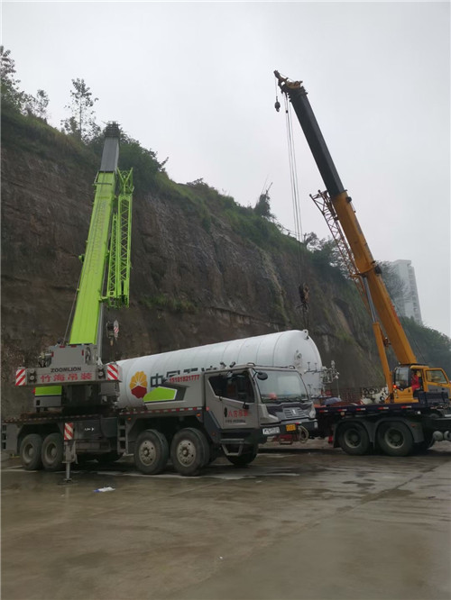 麦积区“不怕风雨冻”—— 吊车的 “恶劣环境适应” 技术